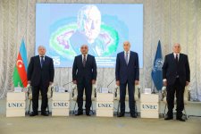 UNEC-də “Heydər Əliyev və müstəqil Azərbaycan quruculuğu strategiyası” adlı elmi-praktiki konfrans keçirilib (FOTO)