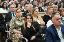Məhkəmədə Ermənistan silahlı qüvvələri tərəfindən Kəlbəcərin işğalı zamanı əsir və girov götürülmüş azərbaycanlılara işgəncələr verilməsi ilə bağlı ifadələr dinlənilib (FOTO)