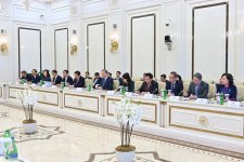 Azərbaycan və Vyetnam arasında qarşılıqlı əlaqələrin uğurla inkişaf etdirilməsi müzakirə olunub (FOTO)