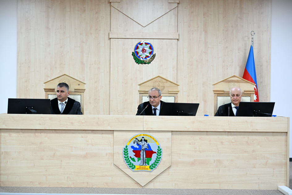 Məhkəmədə Ermənistan silahlı qüvvələri tərəfindən Kəlbəcərin işğalı zamanı əsir və girov götürülmüş azərbaycanlılara işgəncələr verilməsi ilə bağlı ifadələr dinlənilib (FOTO)