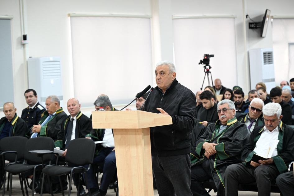 Məhkəmədə Ermənistan silahlı qüvvələri tərəfindən Kəlbəcərin işğalı zamanı əsir və girov götürülmüş azərbaycanlılara işgəncələr verilməsi ilə bağlı ifadələr dinlənilib (FOTO)