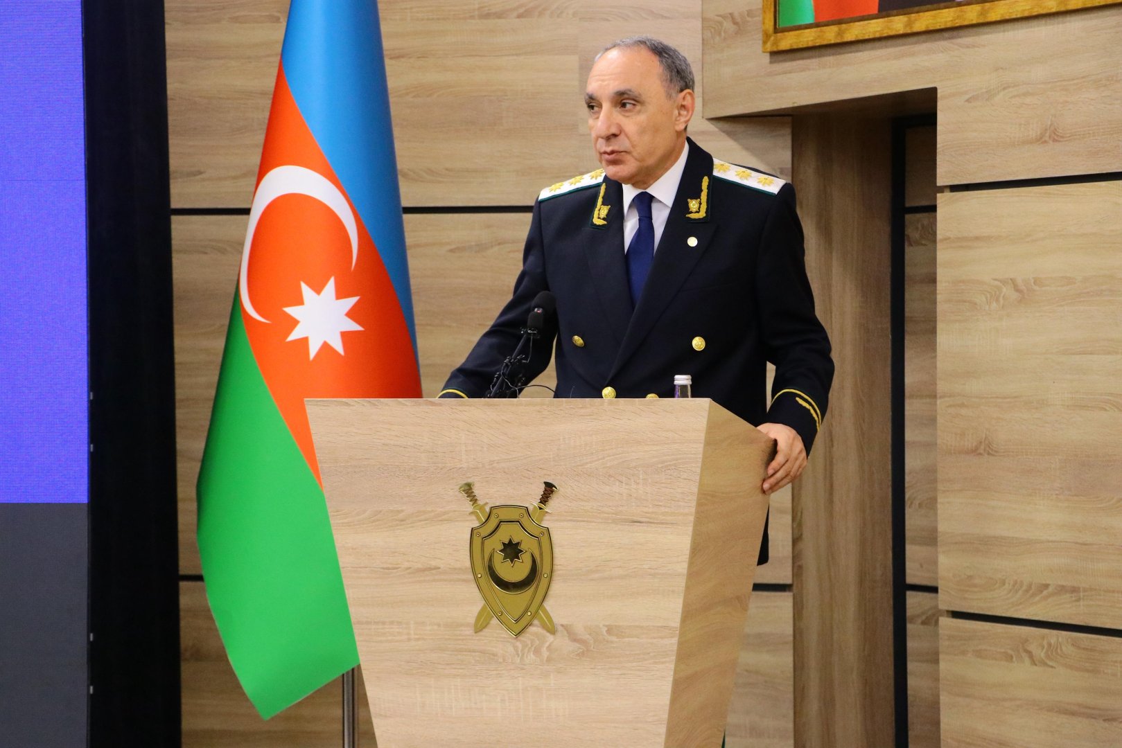 Ümummilli Lider Heydər Əliyevin Azərbaycan dövlətçiliyi və konstitusiya quruculuğunun banisi kimi rolu əvəzsizdir - Kamran Əliyev