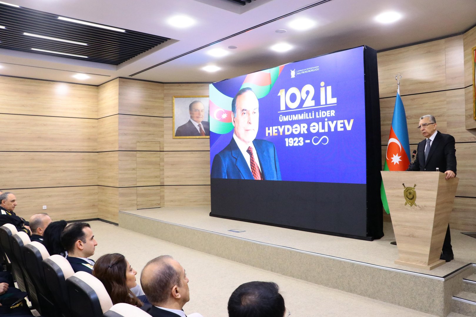 İşğaldan azad olunan ərazilərdə işlər ildırım sürəti ilə aparılır - Eldar Əzizov