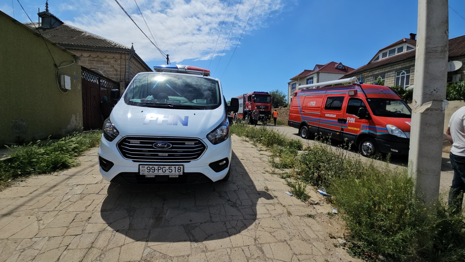 Abşeronda sexdəki yanğın söndürülüb (YENİLƏNİB) (FOTO/VİDEO)