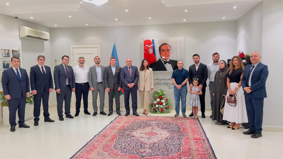 Qətərdə Ulu Öndər Heydər Əliyevə həsr olunmuş tədbir keçirilib
