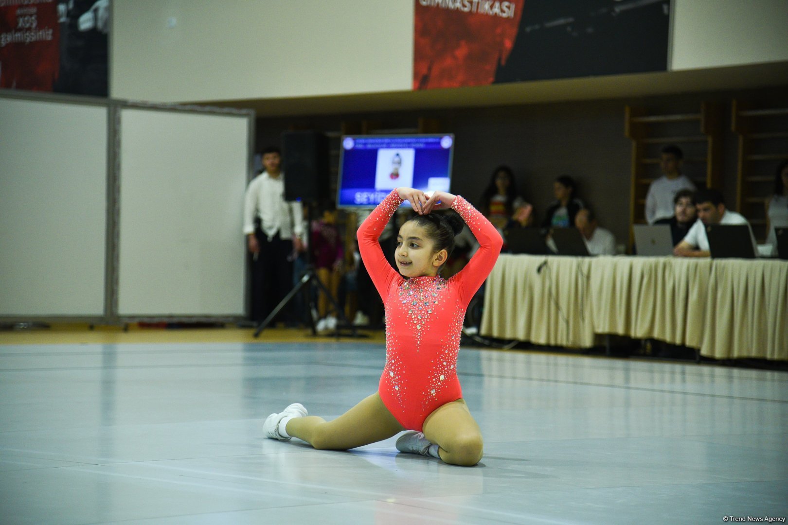 Bakıda “Aerobika gimnastikası üzrə 9-cu ölkə çempionatı və Bakı birinciliyi”nin ikinci günü keçirilir (FOTO)