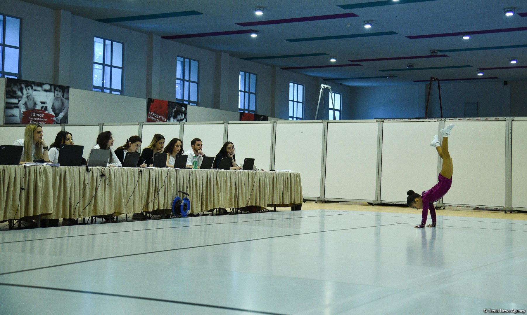 Bakıda “Aerobika gimnastikası üzrə 9-cu ölkə çempionatı və Bakı birinciliyi”nin ikinci günü keçirilir (FOTO)