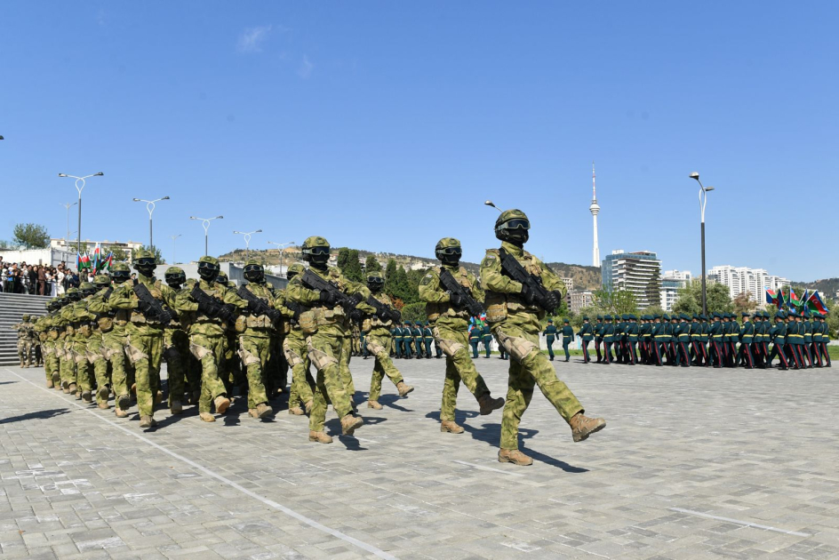 Dövlət Sərhəd Xidmətinin Akademiyasını bu il 168 kursant bitirib (FOTO)