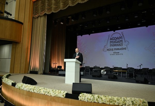 Prezident İlham Əliyev: Biz Şuşanı Xankəndi ilə birləşdirən “Kanat yolu” layihəsi üzərində işləyirik