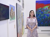 Heydər Əliyev Fondunun vitse-prezidenti Leyla Əliyeva və Arzu Əliyeva Romada MAMA “Ana təbiət” sərgisinin təqdimatında iştirak ediblər (FOTO)