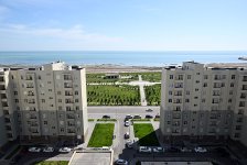 Hərbi qulluqçulara mənzillər verilib (FOTO)