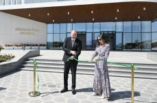 Prezident İlham Əliyev və Birinci xanım Mehriban Əliyeva Ağdam Muğam Mərkəzinin açılışında iştirak ediblər (FOTO/VİDEO) (YENİLƏNİB-3)