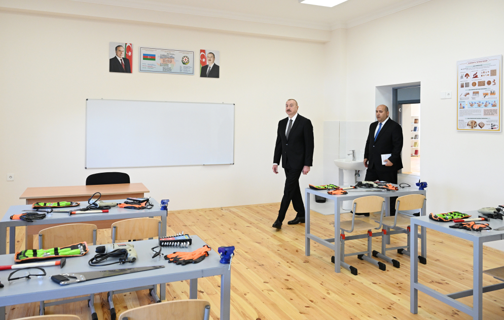 Prezident İlham Əliyev Ağdam rayonunun Kəngərli kəndinin birinci mərhələsinin açılışında iştirak edib (FOTO) (YENİLƏNİB)
