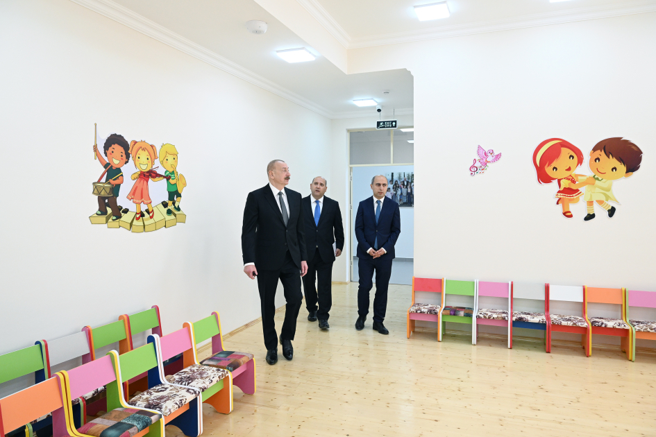 Prezident İlham Əliyev Ağdam rayonunun Kəngərli kəndinin birinci mərhələsinin açılışında iştirak edib (FOTO) (YENİLƏNİB)