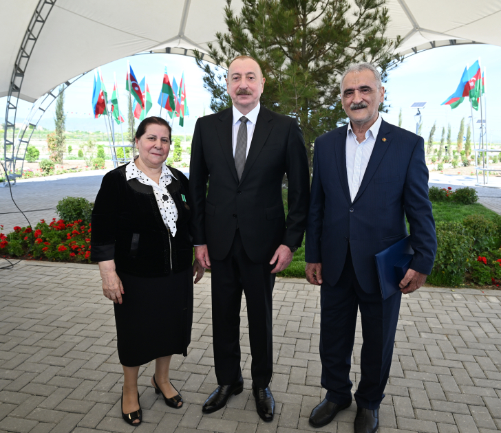 Prezident İlham Əliyev Ağdam rayonunun Kəngərli kəndinin birinci mərhələsinin açılışında iştirak edib (FOTO) (YENİLƏNİB)