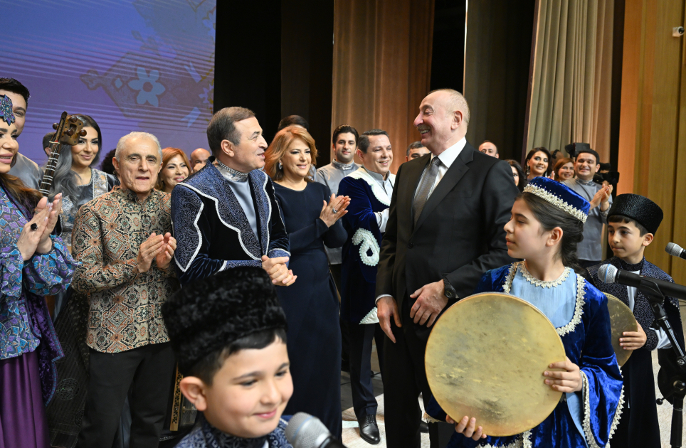 Prezident İlham Əliyev və Birinci xanım Mehriban Əliyeva Ağdam Muğam Mərkəzinin açılışında iştirak ediblər (FOTO/VİDEO) (YENİLƏNİB-3)