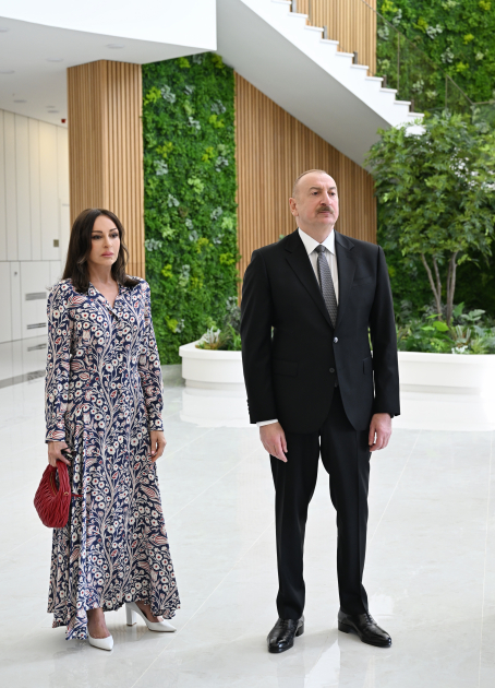 Prezident İlham Əliyev və Birinci xanım Mehriban Əliyeva Ağdam Muğam Mərkəzinin açılışında iştirak ediblər (FOTO/VİDEO) (YENİLƏNİB-3)