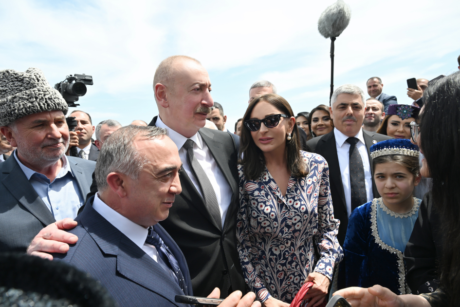 Prezident İlham Əliyev və Birinci xanım Mehriban Əliyeva Ağdam Muğam Mərkəzinin açılışında iştirak ediblər (FOTO/VİDEO) (YENİLƏNİB-3)