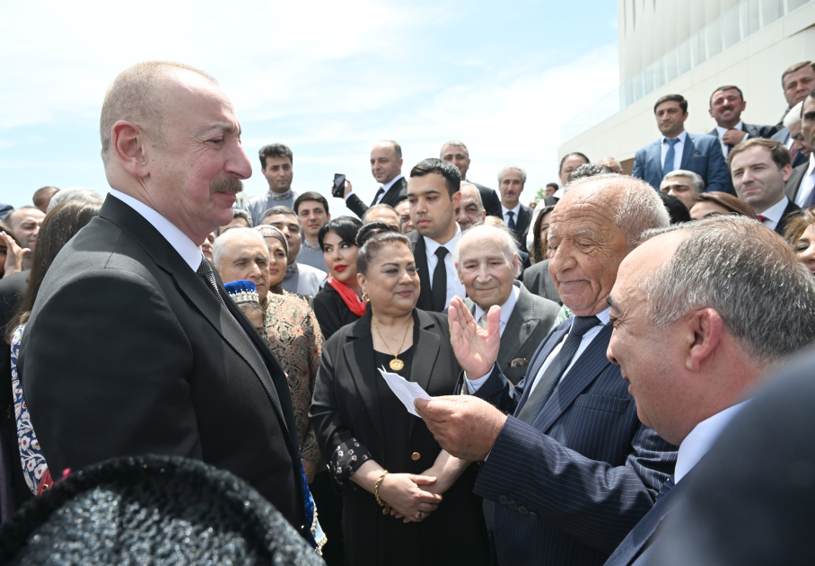 Prezident İlham Əliyev və Birinci xanım Mehriban Əliyeva Ağdam Muğam Mərkəzinin açılışında iştirak ediblər (FOTO/VİDEO) (YENİLƏNİB-3)
