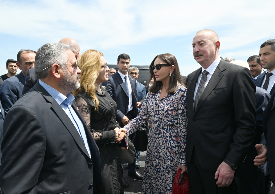 Prezident İlham Əliyev və Birinci xanım Mehriban Əliyeva Ağdam Muğam Mərkəzinin açılışında iştirak ediblər (FOTO/VİDEO) (YENİLƏNİB-3)