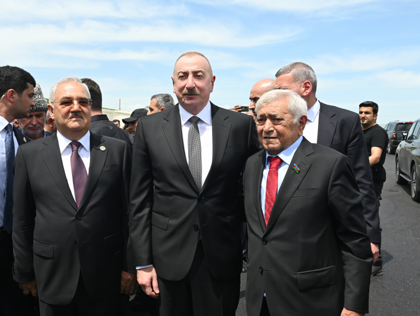 Prezident İlham Əliyev və Birinci xanım Mehriban Əliyeva Ağdam Muğam Mərkəzinin açılışında iştirak ediblər (FOTO/VİDEO) (YENİLƏNİB-3)