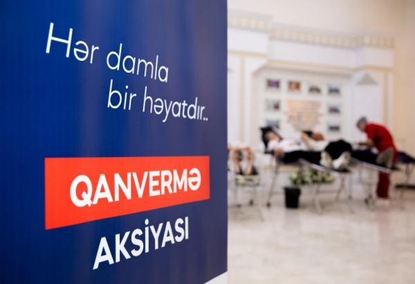 ADY-də Ümummilli Lider Heydər Əliyevin anadan olmasının 102-ci ildönümünə həsr olunan qanvermə aksiyası keçirilib (FOTO)