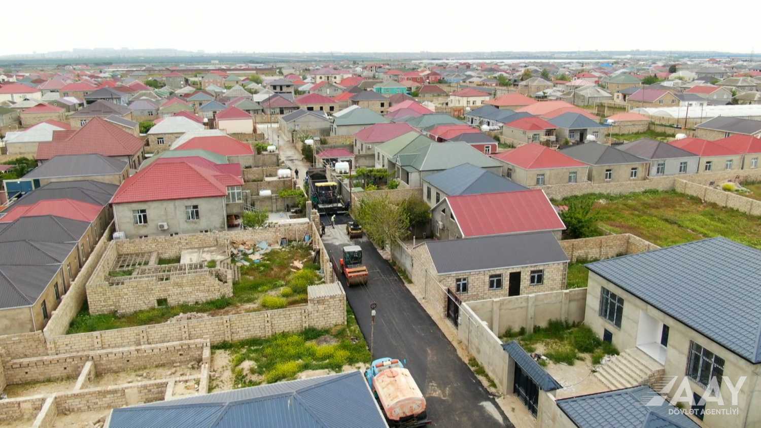 Bakıda bu küçənin təmiri yekunlaşmaq üzrədir (FOTO/VİDEO)