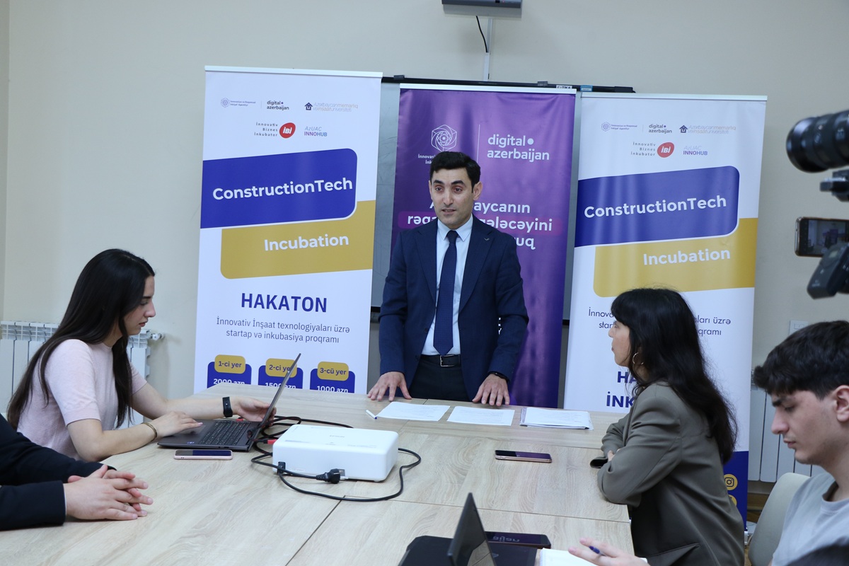 Startap yolunda ilk addım: Tələbə gənclər Hakatonda bacarığını nümayiş etdirir (FOTO)