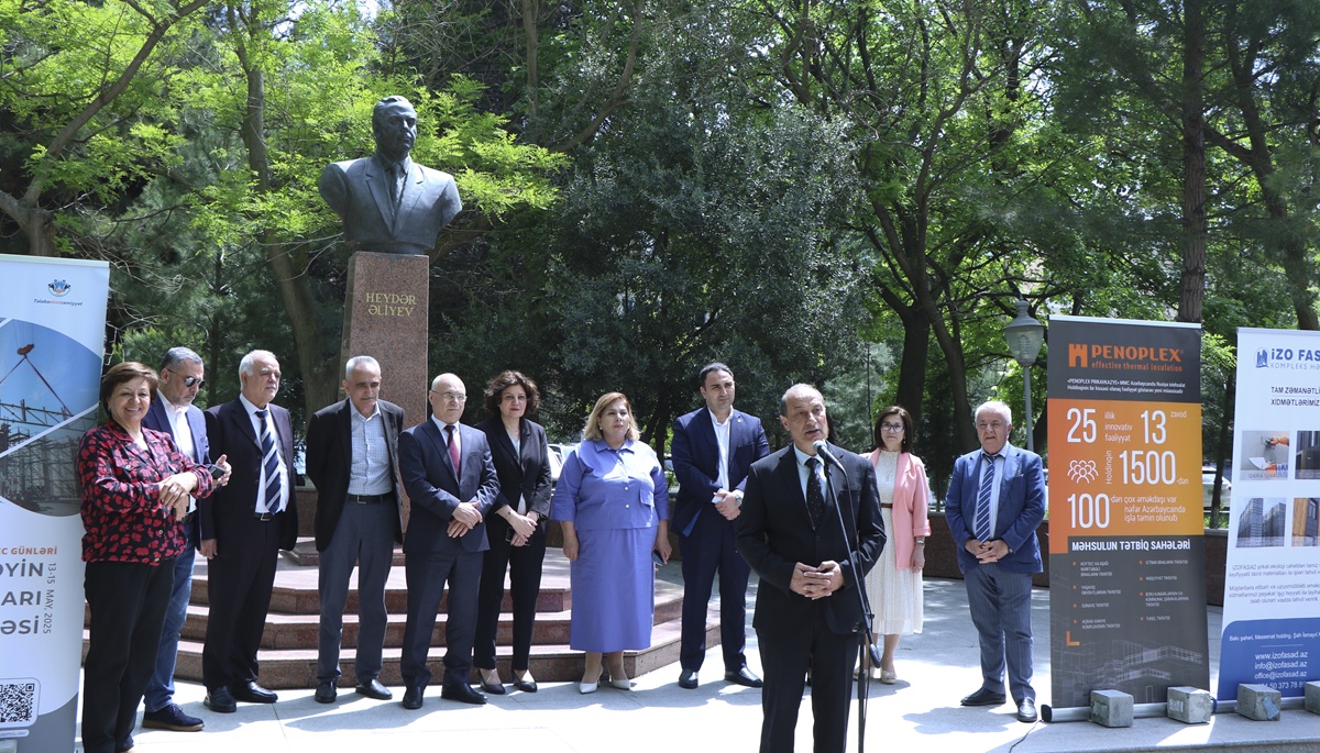 AzMİU-da “Elmdə Addımlar: TEC Günləri” çərçivəsində “Gələcəyin Qurucuları” layihəsinə start verilib (FOTO)