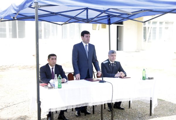 Xaçmazın Hacıəlibəy kəndində növbəti səyyar qəbul keçirilib (FOTO)