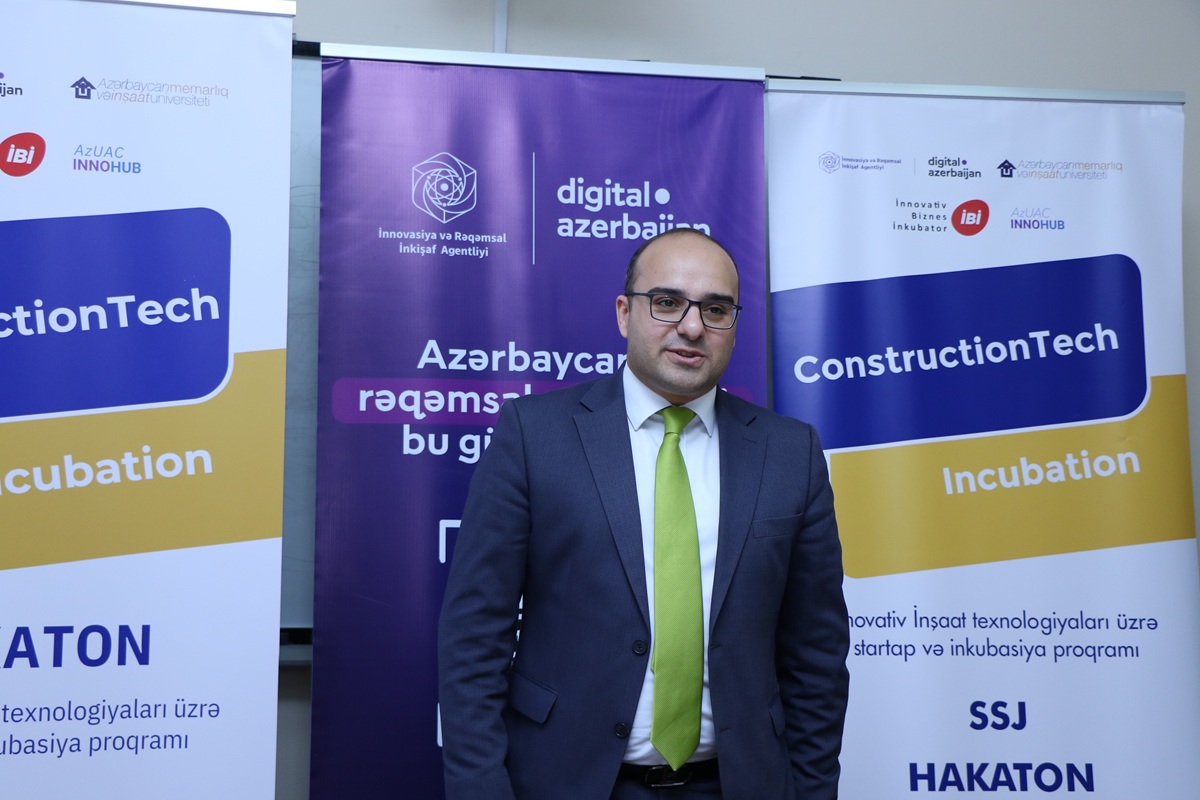 Startap yolunda ilk addım: Tələbə gənclər Hakatonda bacarığını nümayiş etdirir (FOTO)