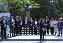 AzMİU-da “Elmdə Addımlar: TEC Günləri” çərçivəsində “Gələcəyin Qurucuları” layihəsinə start verilib (FOTO)