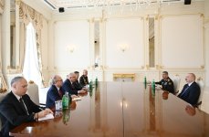Prezident İlham Əliyev Türkiyənin milli müdafiə nazirini qəbul edib (FOTO/VİDEO)