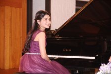 Gənc pianoçu Aydan Nuriyevanın ilk solo konserti keçirilib (FOTO)