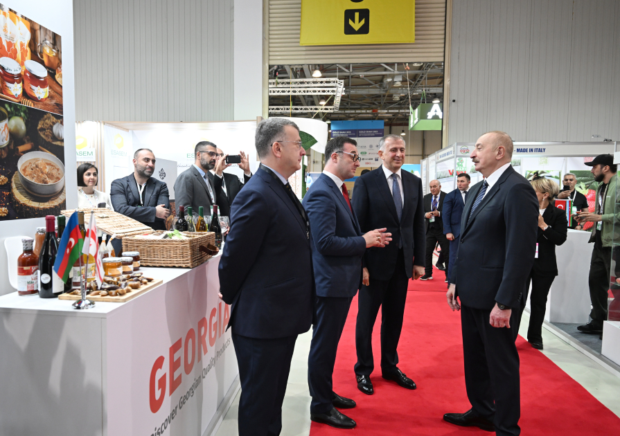 Prezident İlham Əliyev “InterFood Azerbaijan” və “Caspian Agro” sərgiləri ilə tanış olub (FOTO) (YENİLƏNİB)
