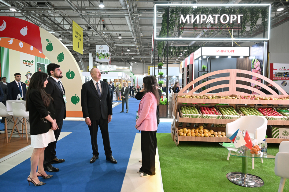 Prezident İlham Əliyev “InterFood Azerbaijan” və “Caspian Agro” sərgiləri ilə tanış olub (FOTO) (YENİLƏNİB)