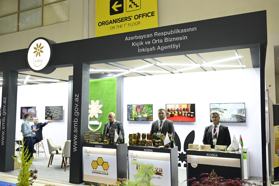 Prezident İlham Əliyev “InterFood Azerbaijan” və “Caspian Agro” sərgiləri ilə tanış olub (FOTO) (YENİLƏNİB)
