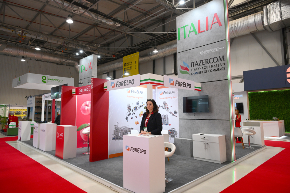 Prezident İlham Əliyev “InterFood Azerbaijan” və “Caspian Agro” sərgiləri ilə tanış olub (FOTO) (YENİLƏNİB)