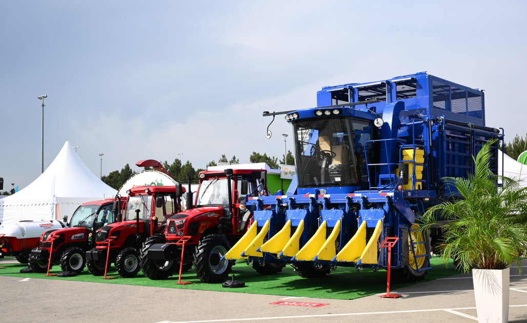 Prezident İlham Əliyev “InterFood Azerbaijan” və “Caspian Agro” sərgiləri ilə tanış olub (FOTO) (YENİLƏNİB)