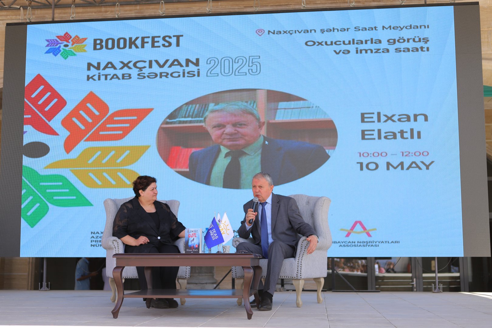 Naxçıvanda Ümummilli Lider Heydər Əliyevin anadan olmasının 102-ci ildönümünə həsr olunmuş “BookFest Naxçıvan Kitab Sərgisi 2025” keçirilib (FOTO)