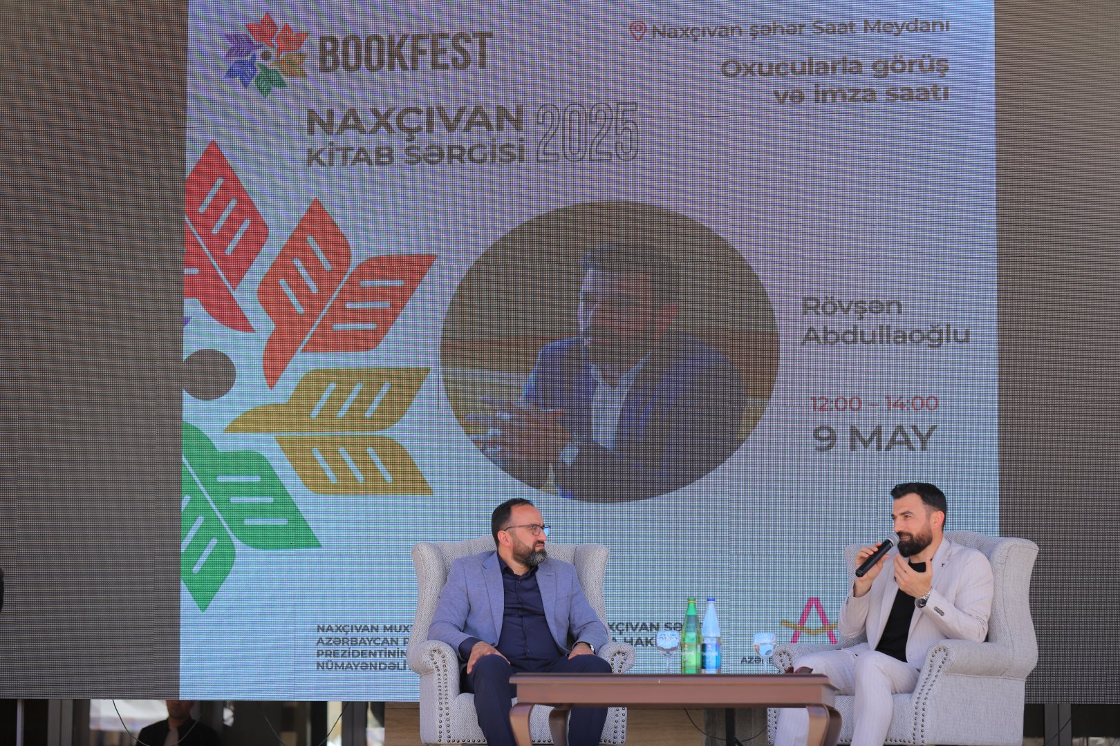 Naxçıvanda Ümummilli Lider Heydər Əliyevin anadan olmasının 102-ci ildönümünə həsr olunmuş “BookFest Naxçıvan Kitab Sərgisi 2025” keçirilib (FOTO)