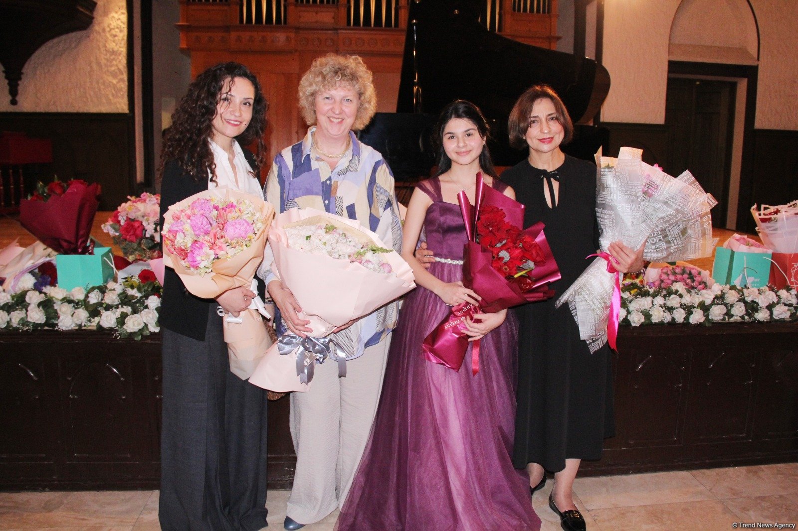 Gənc pianoçu Aydan Nuriyevanın ilk solo konserti keçirilib (FOTO)