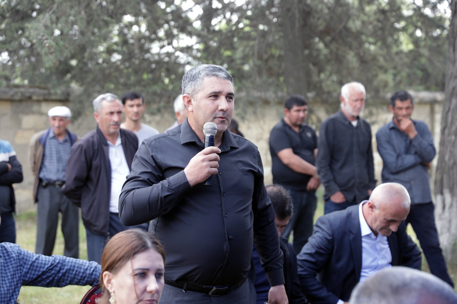 Xaçmazın Hacıəlibəy kəndində növbəti səyyar qəbul keçirilib (FOTO)