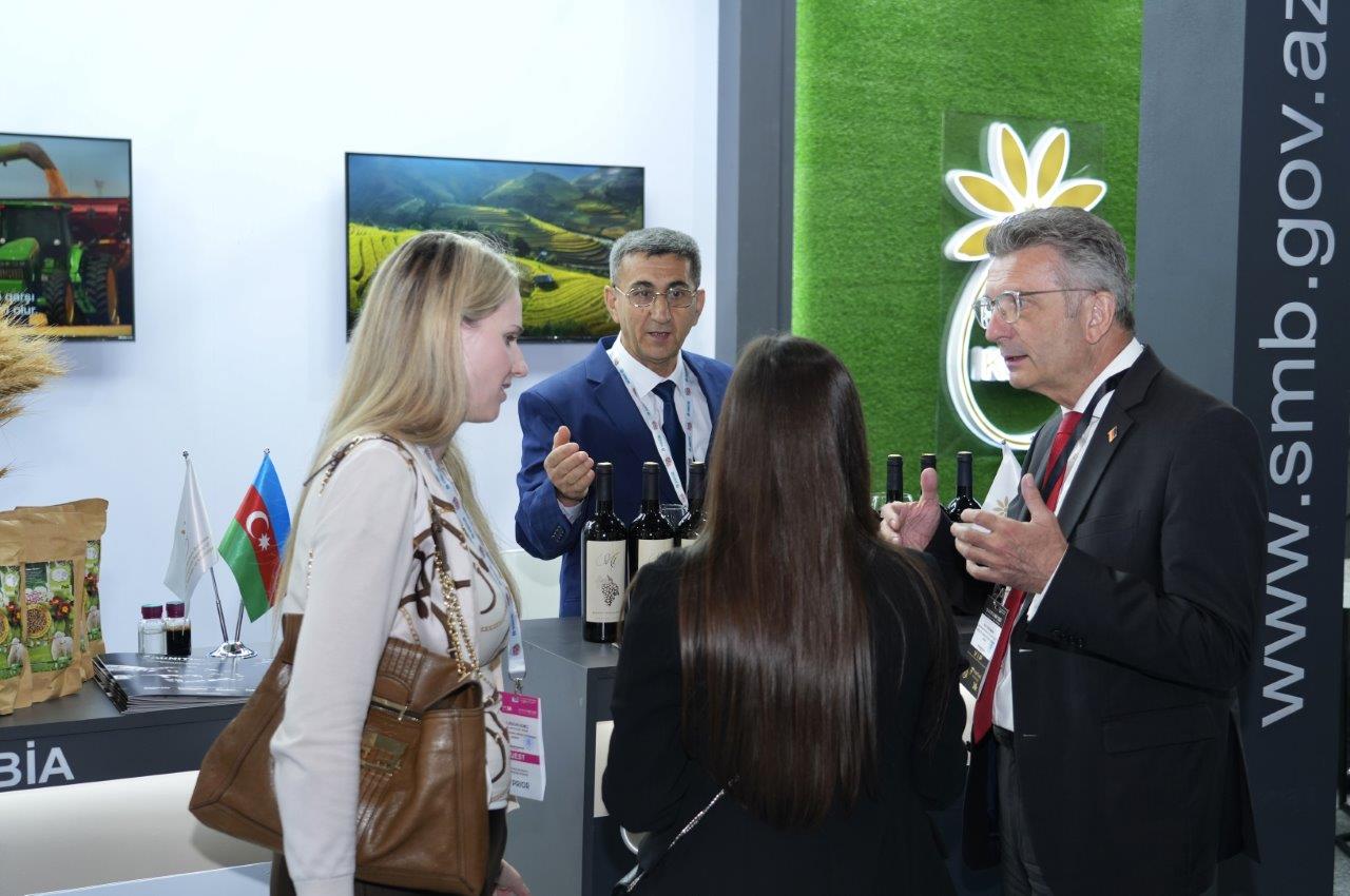 Dövlət dəstəyi ilə 10-a yaxın sahibkar “Caspian Agro” və “InterFood Azerbaijan” sərgilərində (FOTO)