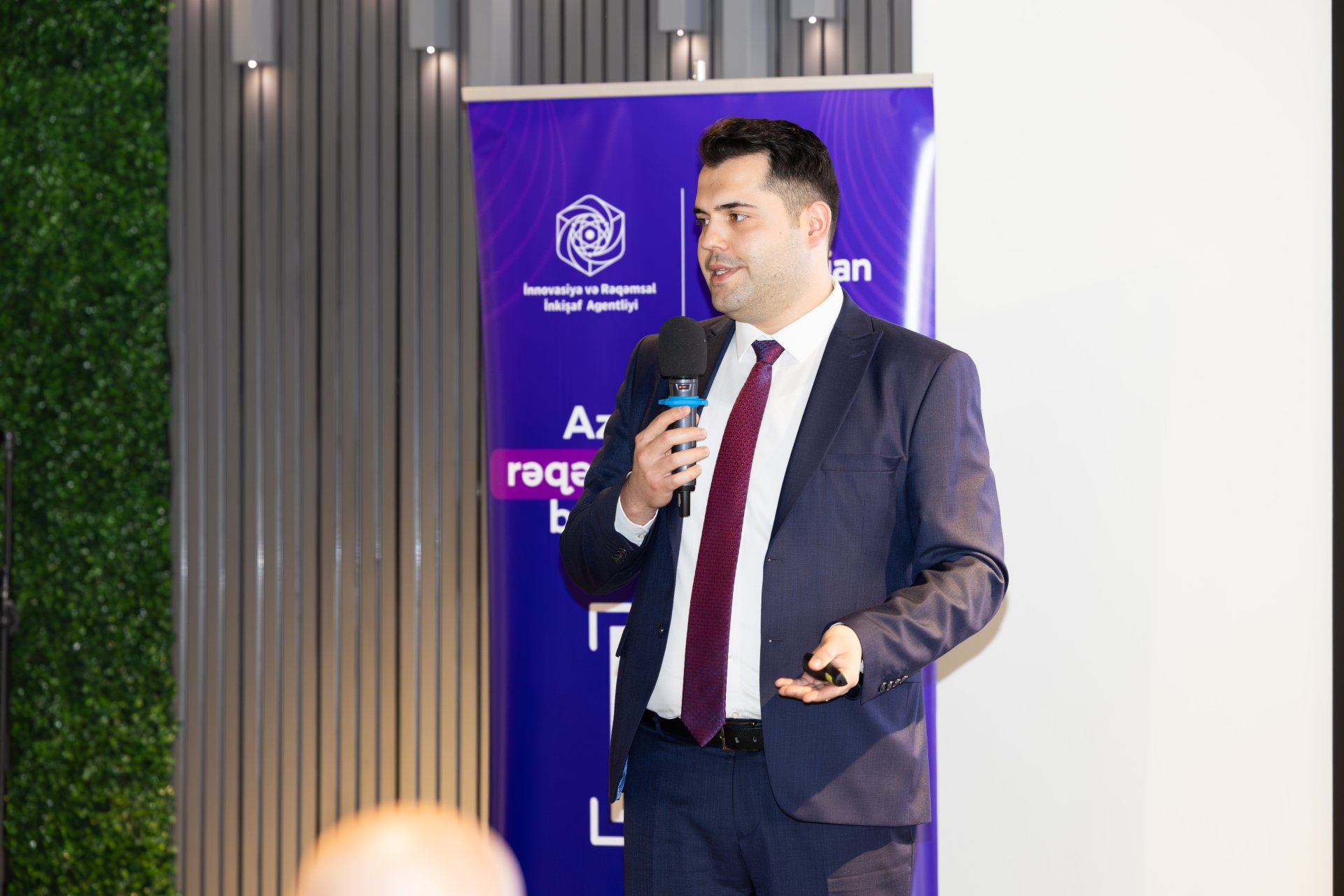 Media subyektlərinin nümayəndələri üçün kibertəhlükəsizlik mövzusunda təlim keçirilib (FOTO)