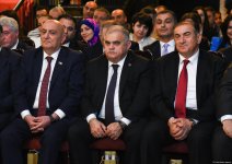 bp qədim tarixin araşdırılmasına dəstək verir (FOTO)