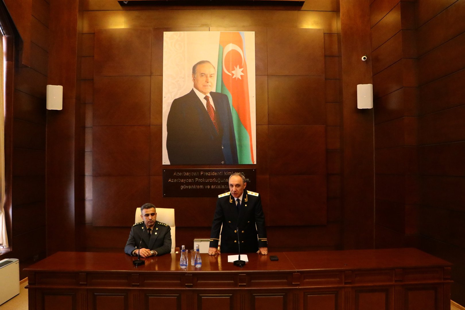 Bəhruz Əhmədov Hərbi Prokurorluğun kollektivinə təqdim edildi (FOTO)