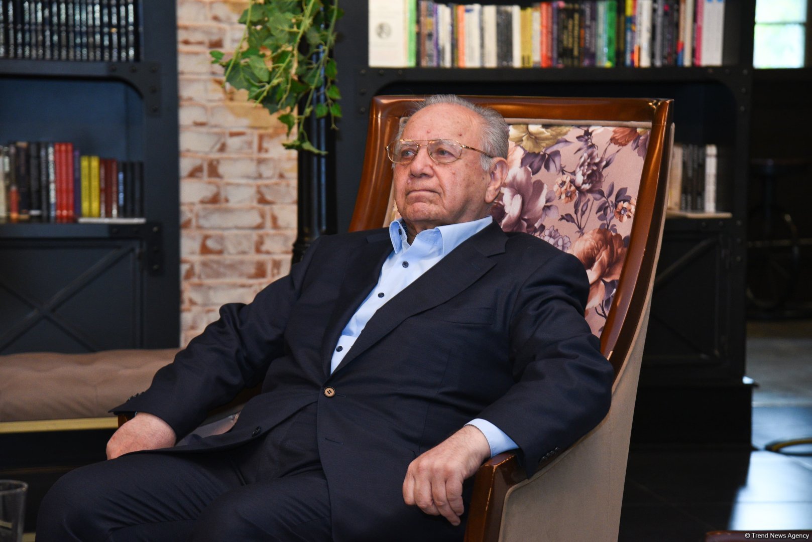 bp qədim tarixin araşdırılmasına dəstək verir (FOTO)
