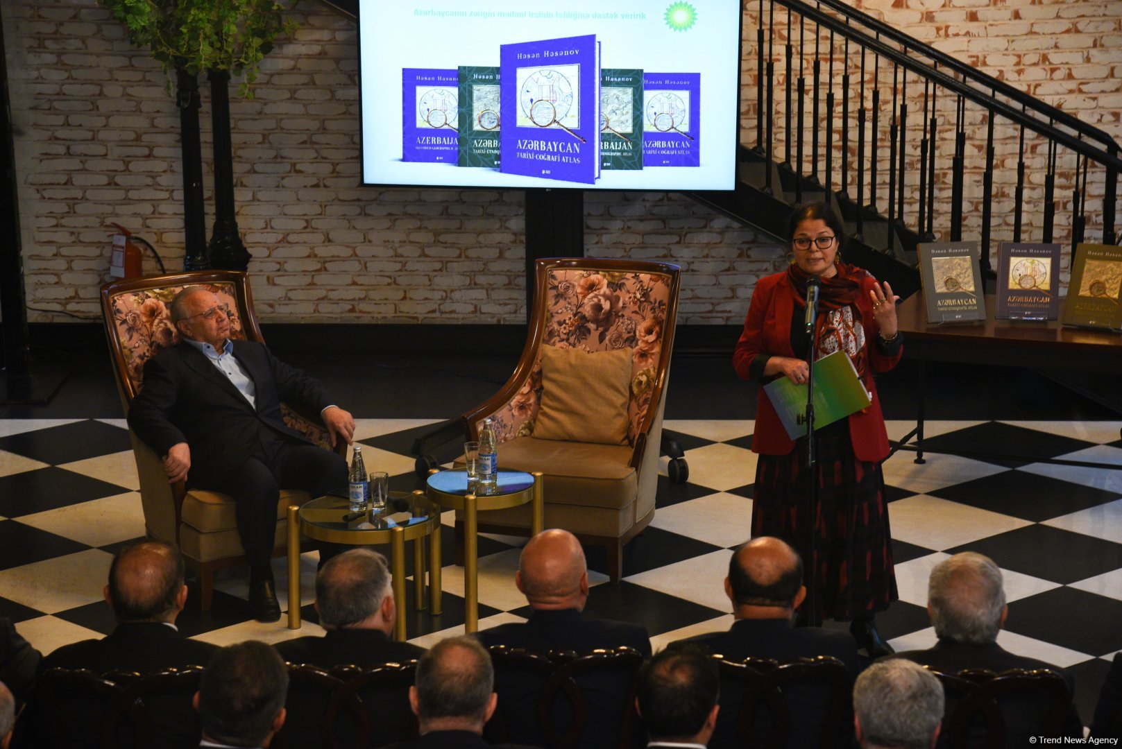 bp qədim tarixin araşdırılmasına dəstək verir (FOTO)