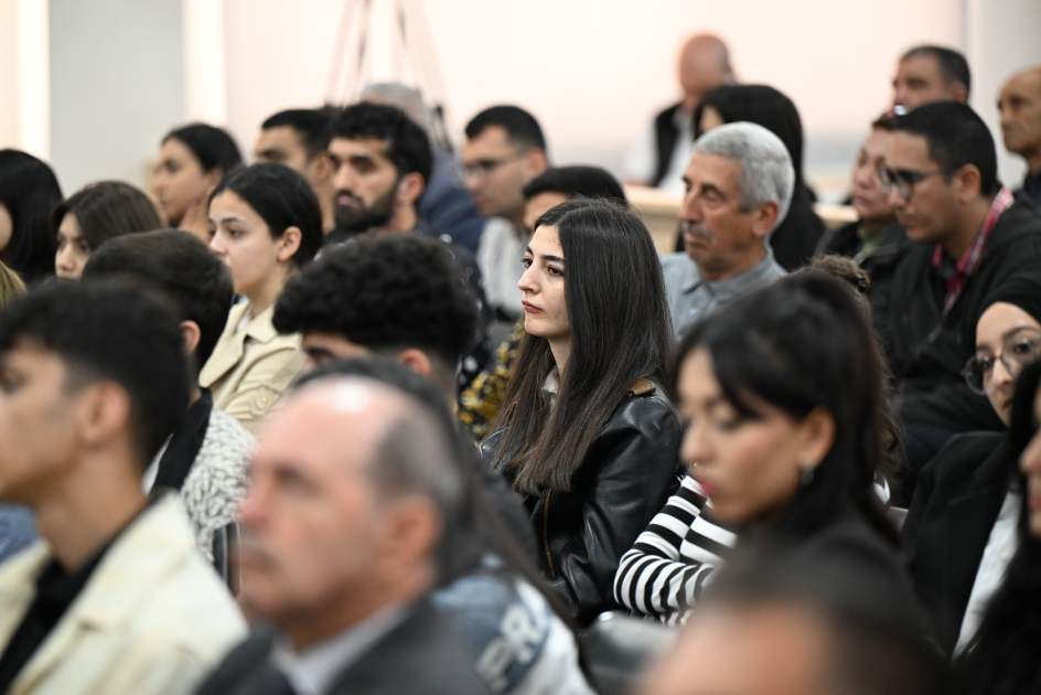 Məhkəmədə Ermənistan ordusunun Azərbaycan ərazilərini işğal etməsi, mülki əhalini qətlə yetirməsi faktları ilə bağlı ifadələr dinlənilib (FOTO)